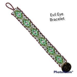 Beaded Evil Eye Bracelet (B208)